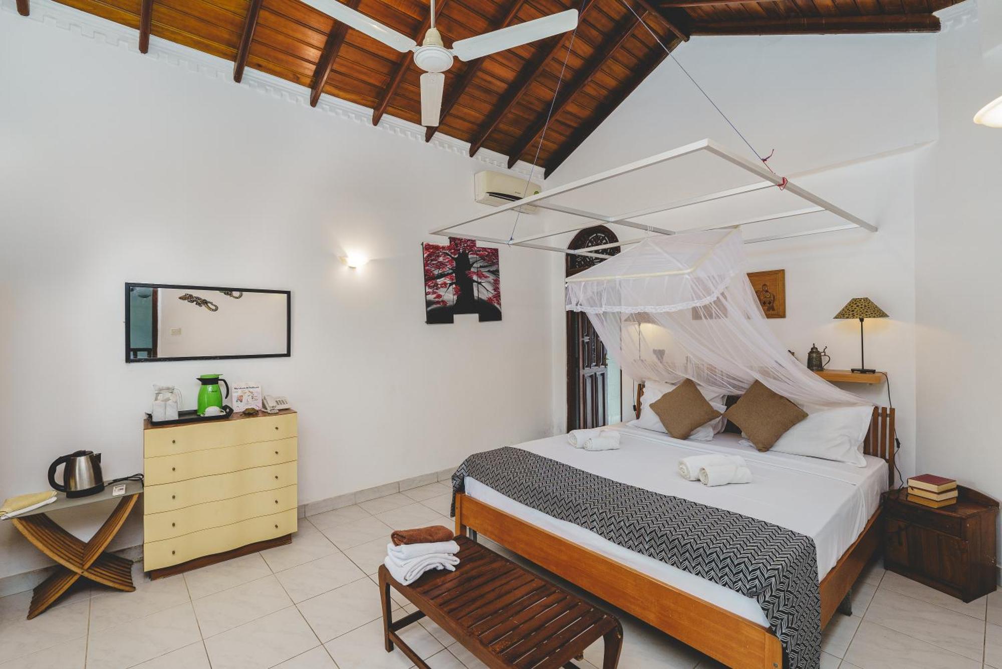 River View Villas Алутгама Экстерьер фото